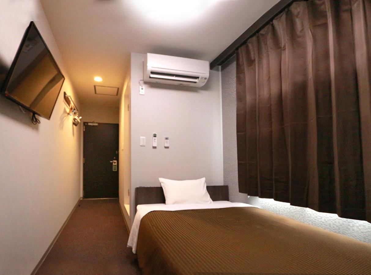 Hotel Trend Fukuyama Ekimae Bagian luar foto